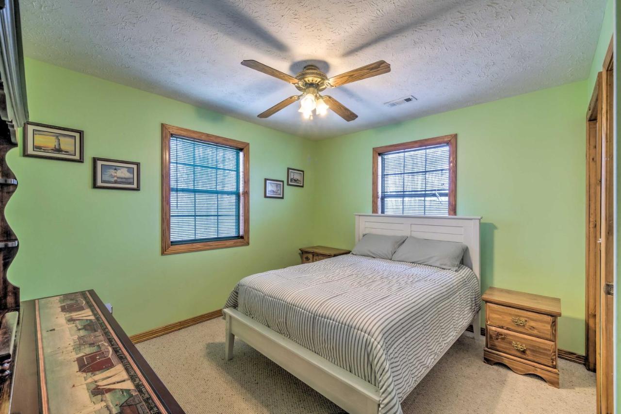 Lake House With Hot Tub And Fire Pit - 1 Mi To Marina! Frogue Extérieur photo